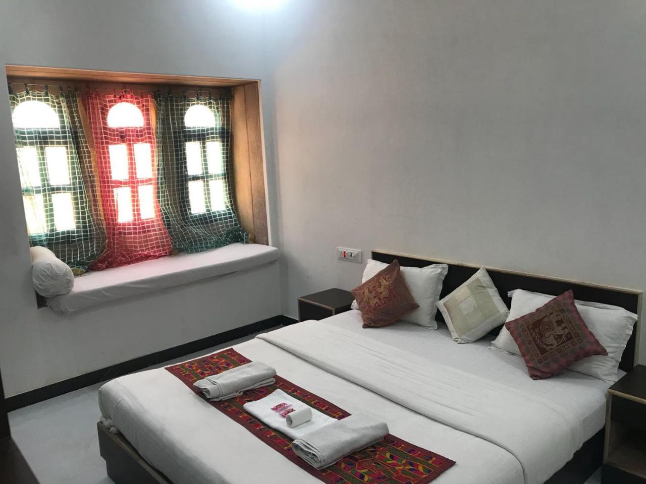 Tofu Hotel & Safari Jaisalmer Exterior photo
